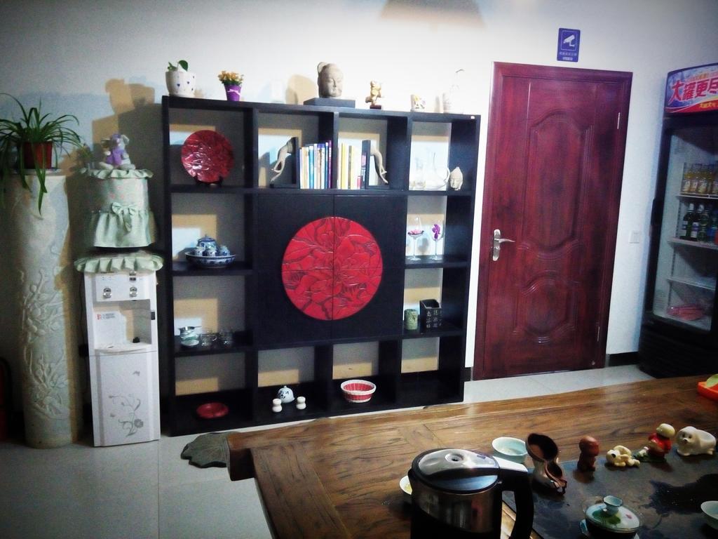 뤄양 The Capsule Of My House In Luoyang 호스텔 외부 사진